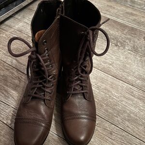 Steve Madden Women's Troopa Lace-Up Boot